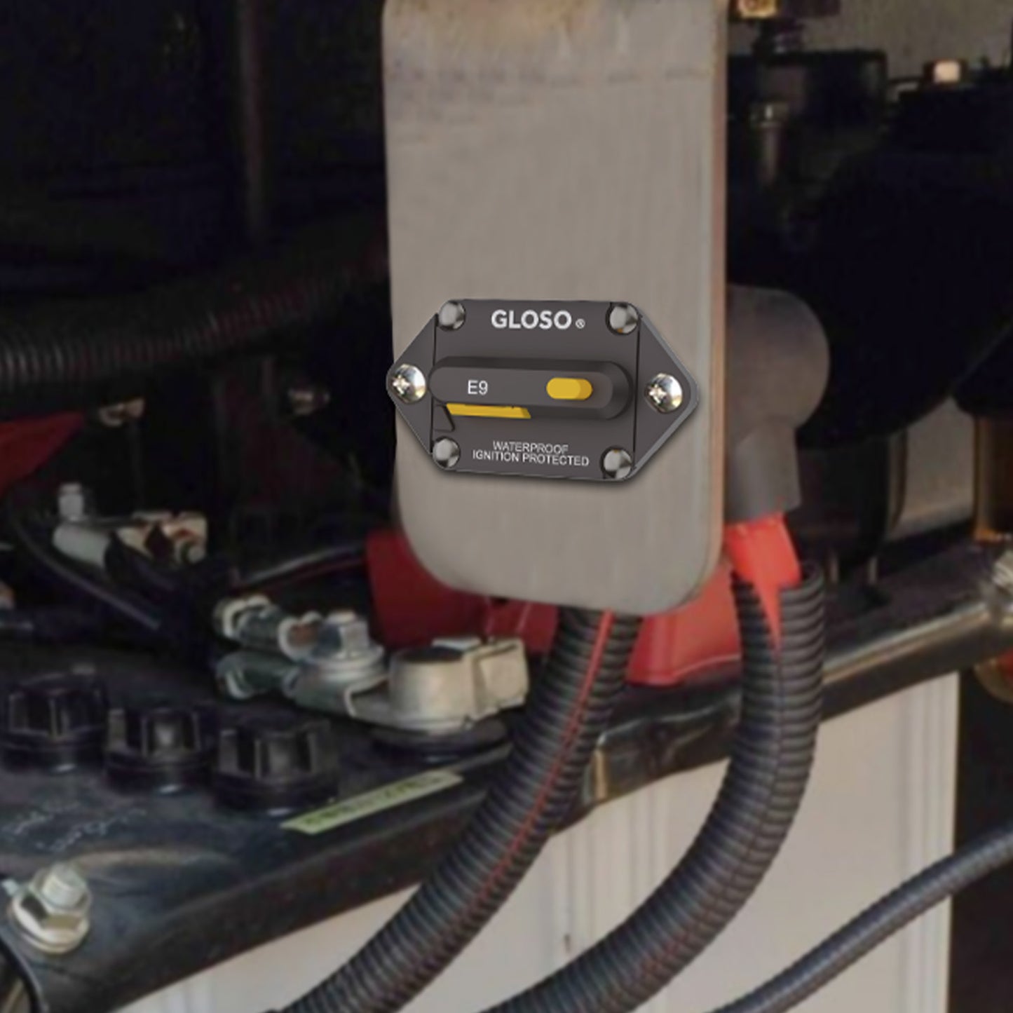 GLOSO E9F Circuit Breaker 90° Panel Mount